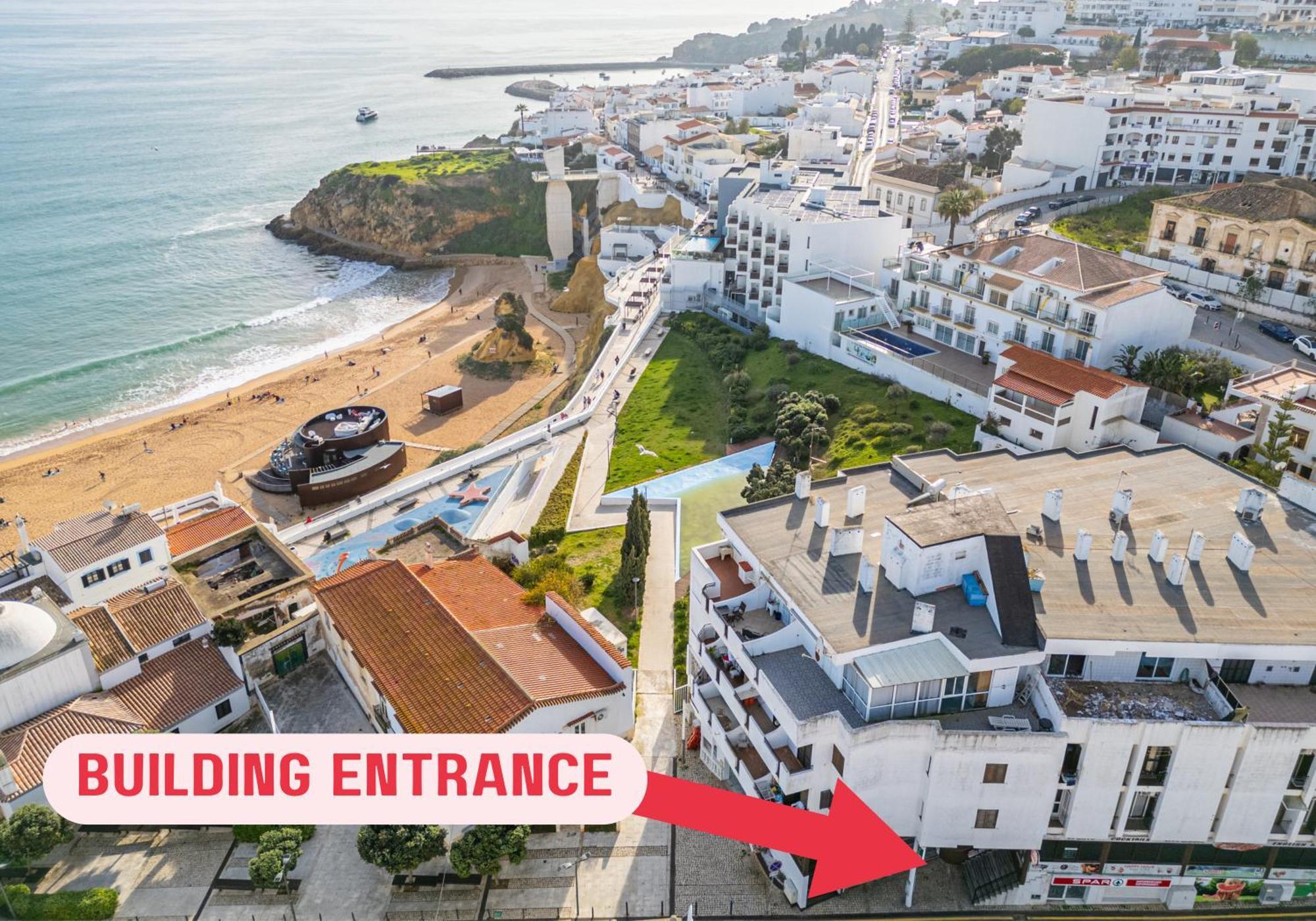 In Albufeira's Old Town Apartament *